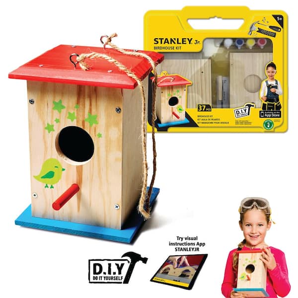 Stanley Jr Tall Birdhouse Kit and 5-Piece Tool Set (Tool Belt Not Included)