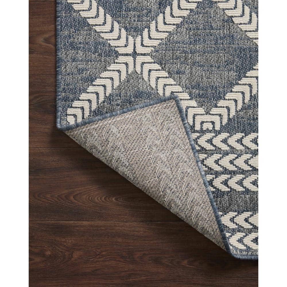 Denim and Ivory Geometric Synthetic Indoor/Outdoor Rug 2'-2" x 3'-9"