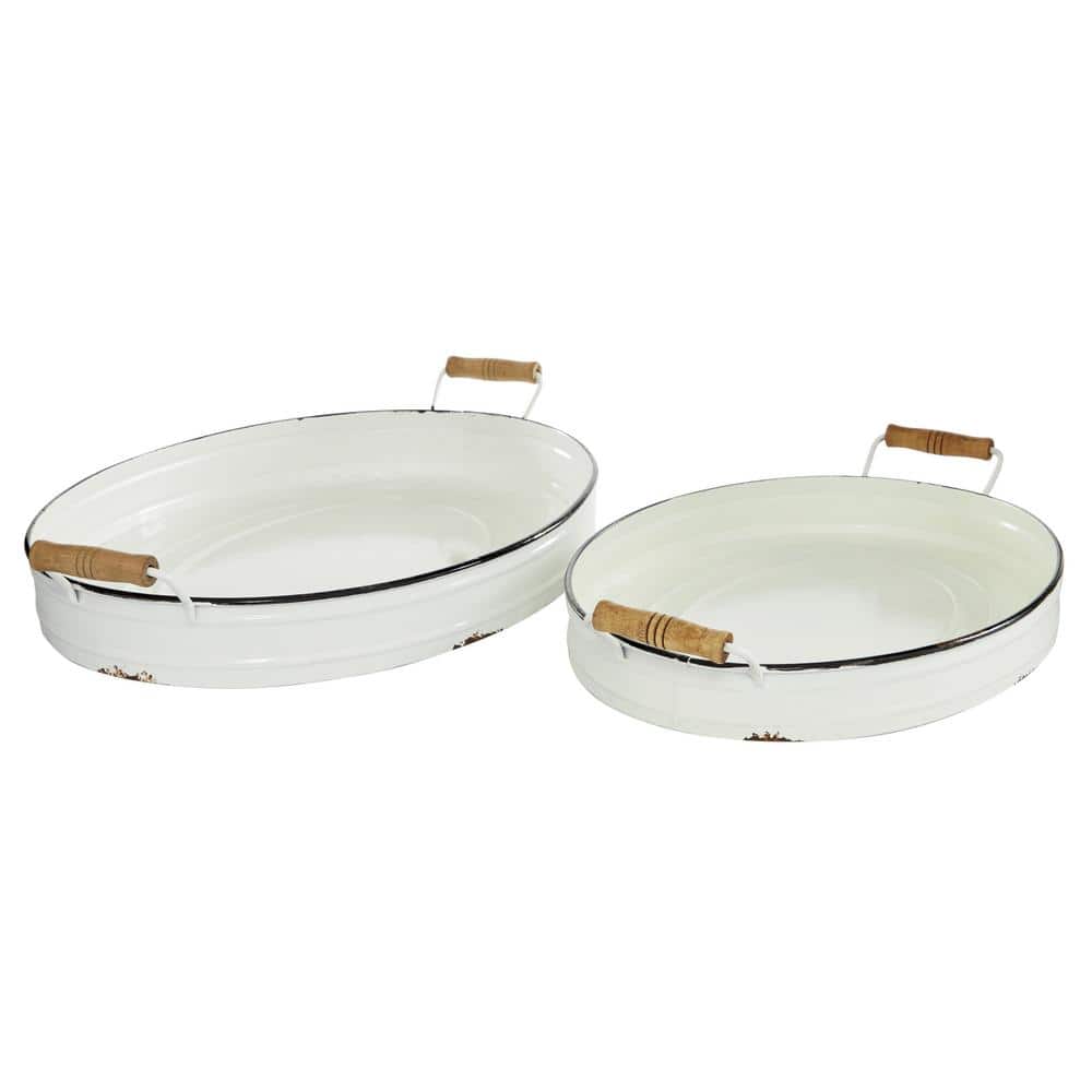 Farmhouse White Metal Tray Set with Wooden Handles, 2-Piece
