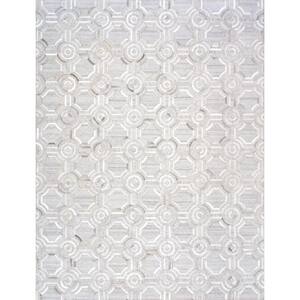 Galaxy Silver 6 ft. x 9 ft. Geometric Cowhide and Sari Silk Area Rug