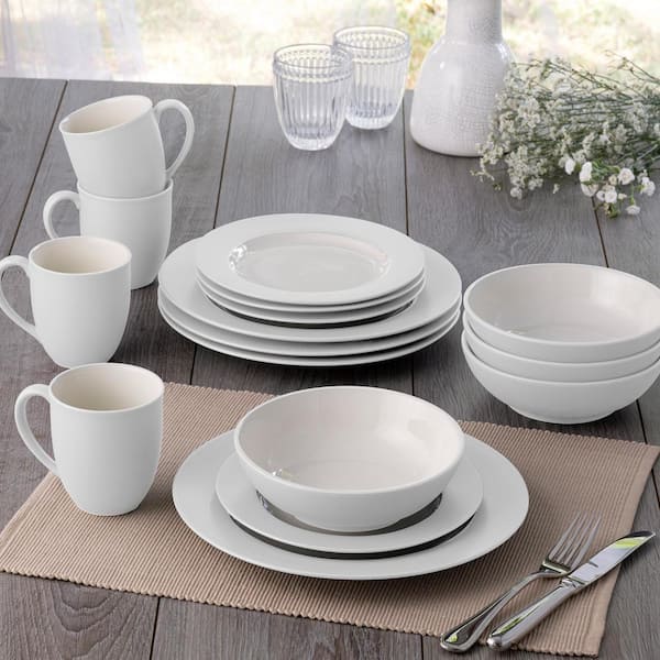 Noritake Colorwave White 16-Piece Rim (White) Stoneware Dinnerware