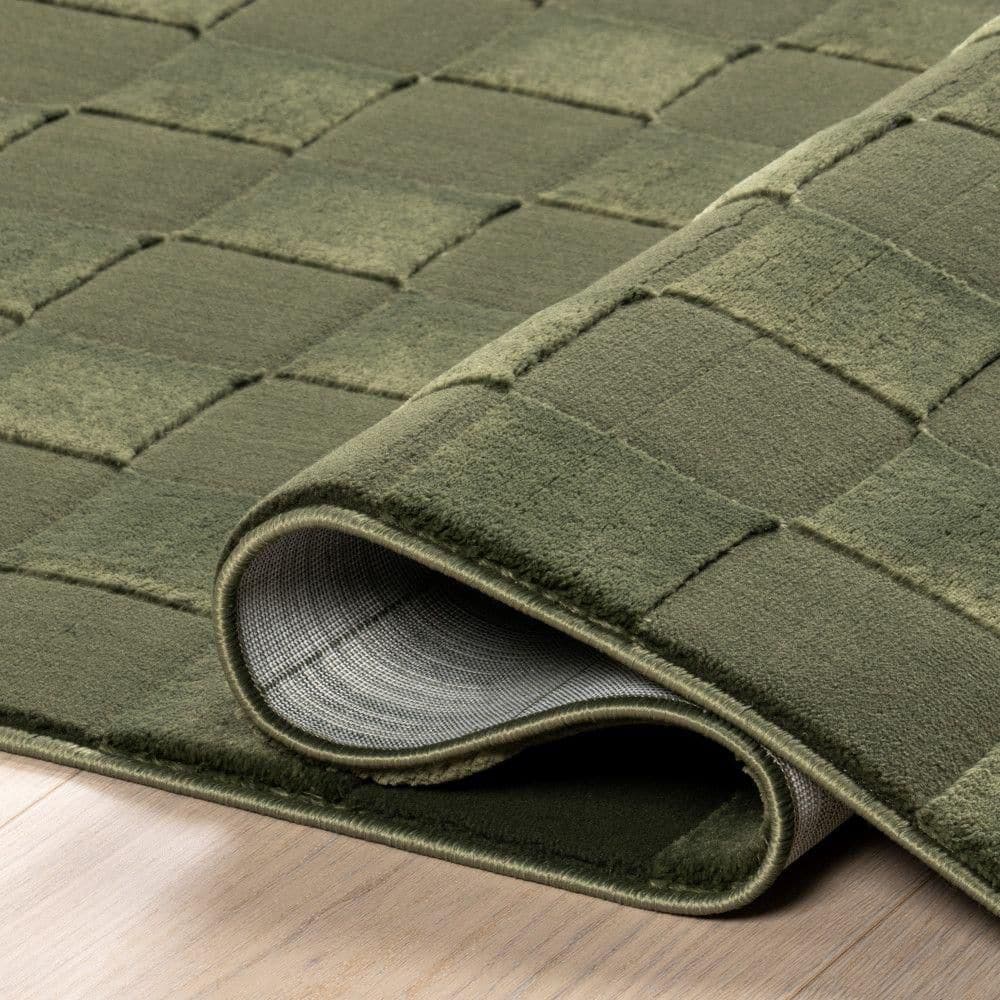 Alaiya Green Checkered Machine Washable Synthetic Area Rug 3' x 5'