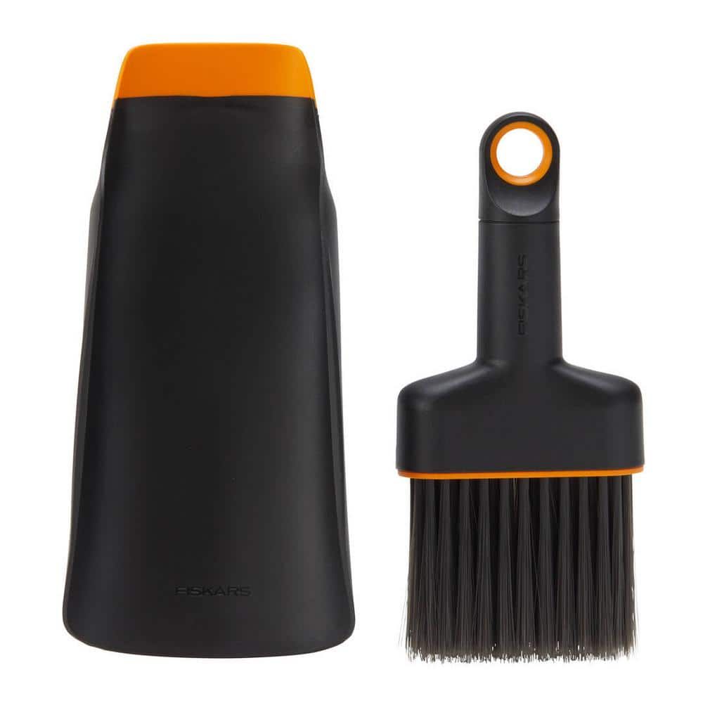 Fiskars Indoor Garden 3.25 in. Garden Trowel Scoop and Brush Set