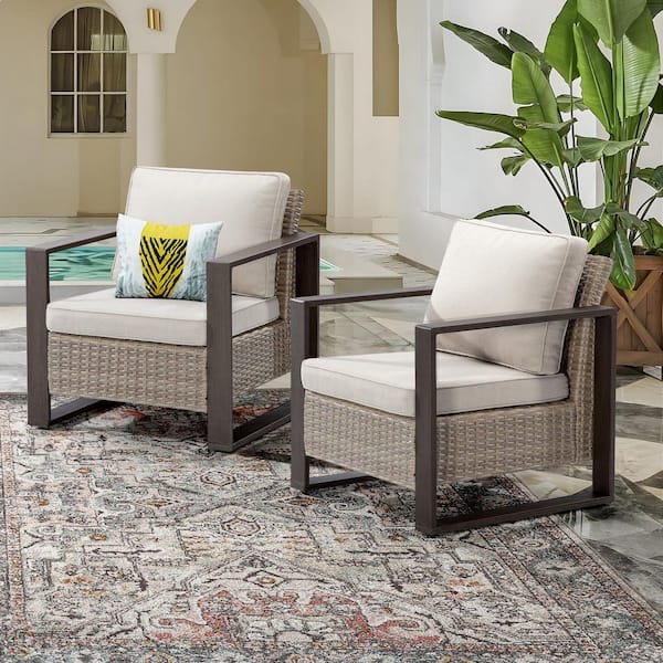 Sudzendf 2-Piece Patio Wicker Outdoor Lounge Chair with Metal Frame and Beige Cushions