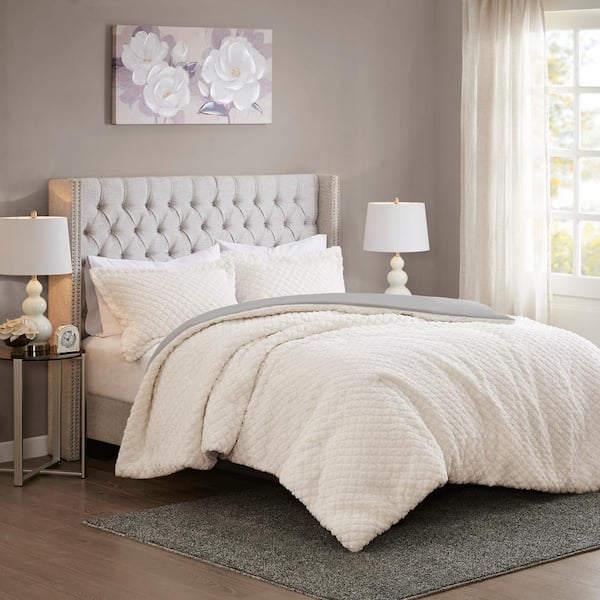 Madison Park Colden 3-Piece Ivory/Grey King Textured Comforter Set