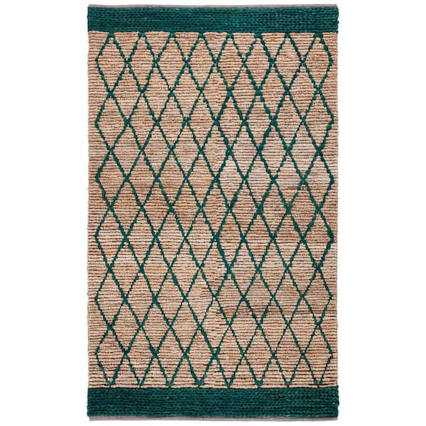 SAFAVIEH Natural Fiber Beige/Dark Green 5 ft. x 8 ft. Border Multi-Diamond Area Rug