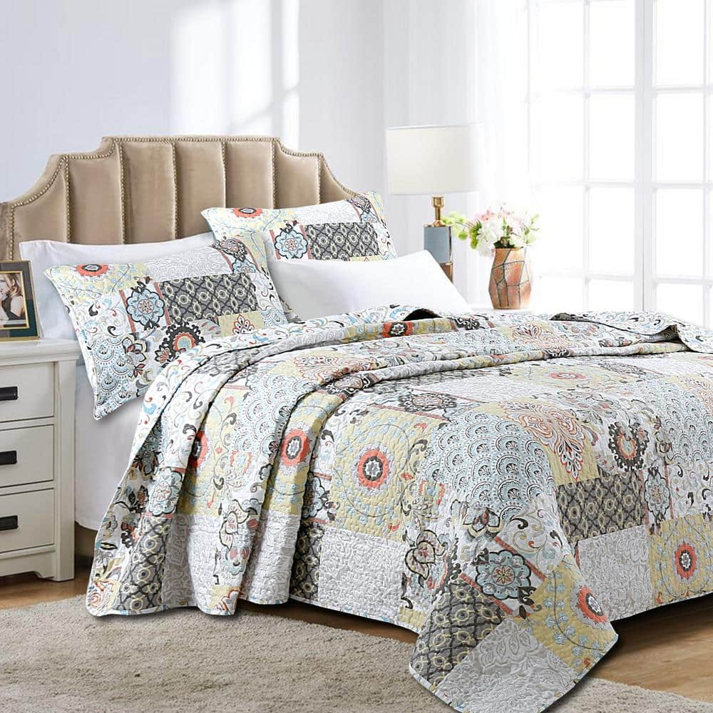 Crisp Stylish Floral 3-Piece Gray Yellow Coral Aqua Blue Fleur-de-lis Patchwork Polyester King Quilt Bedding Set -  Cozy Line Home Fashions, BB- K-15001K