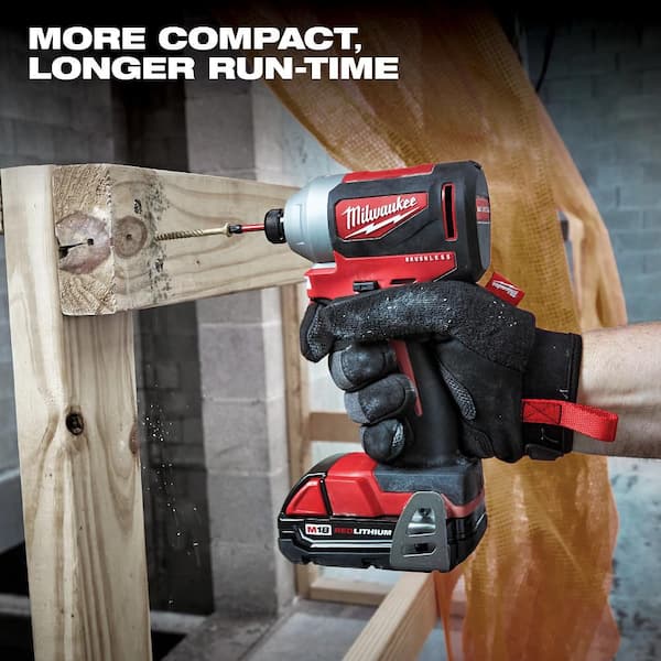 Milwaukee M18 18V Lithium-Ion Brushless Cordless Hammer Drill