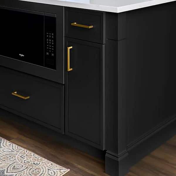 Leyton 21 in. W x 24 in. D x 34.5 in. H Ready to Assemble Plywood Slim Shaker Base Kitchen Cabinet in Raven Black