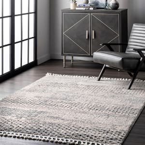 Lira Gray 3 ft. x 5 ft. Solid Area Rug