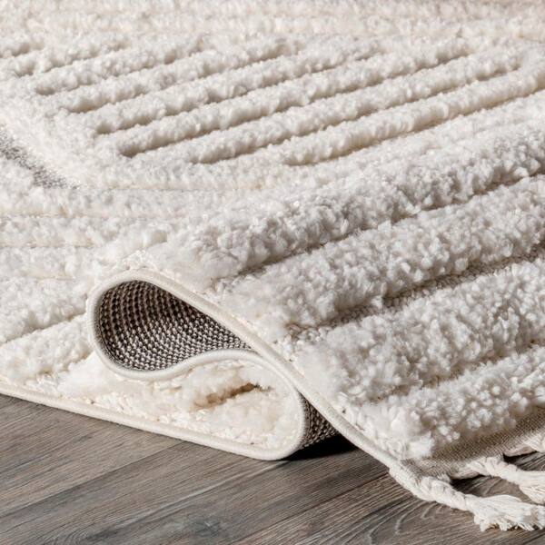 nuLOOM Risette Geometric Shag Tassel Beige 2 ft. 8 in. x 8 nuLOOM Risette Geometric Shag Tassel Beige 2 ft. 8 in. x 8