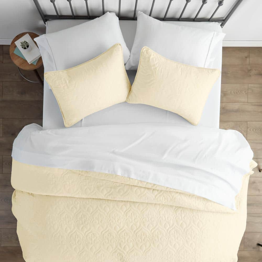Yellow Twin Microfiber Quilted Coverlet Set