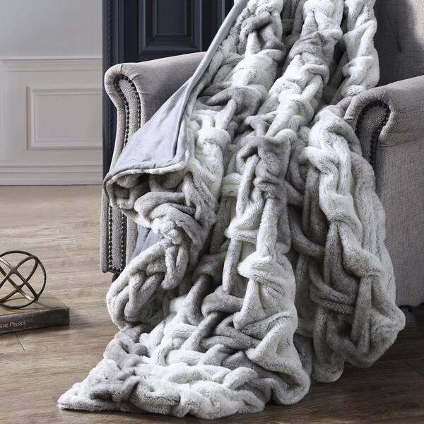 Modern Throw Blankets