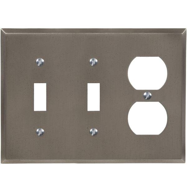 AMERELLE Gray 3-Gang 2-Toggle/1-Duplex Wall Plate (1-Pack)