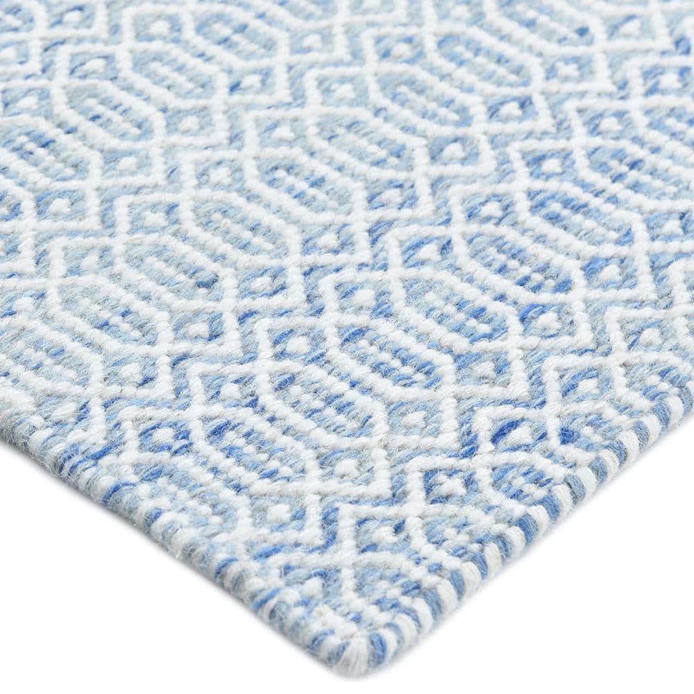 Cloud Blue Geometric Wool Flatweave Rug 6' x 9'