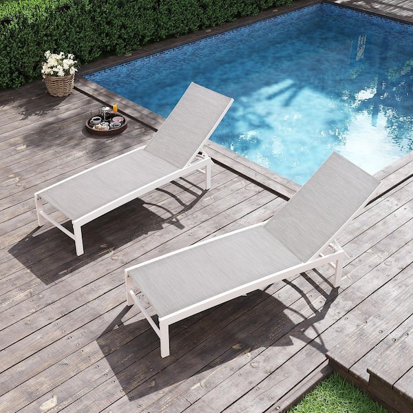 2-Piece Aluminum Adjustable Outdoor Chaise Lounge with White Gray Textilence