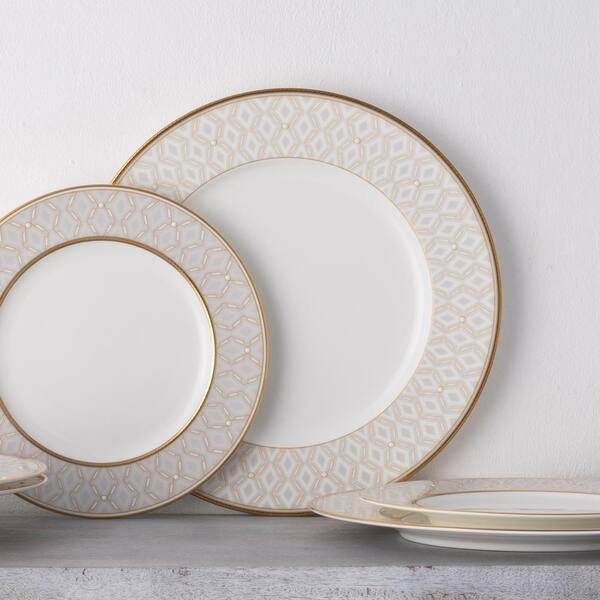 Noritake Noble Pearl 11 in. (White) Bone China Dinner Plates, (Set