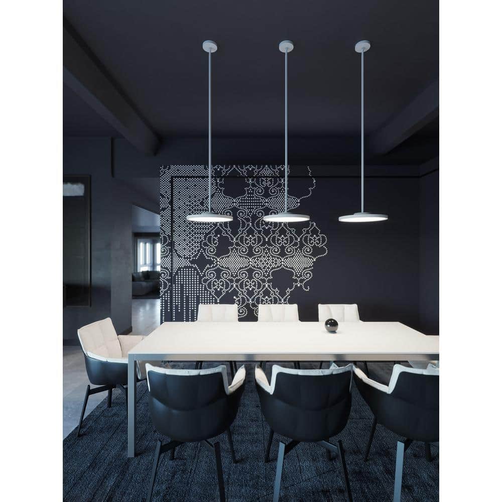 Edge 16'' Black Aluminum LED Round Pendant Light