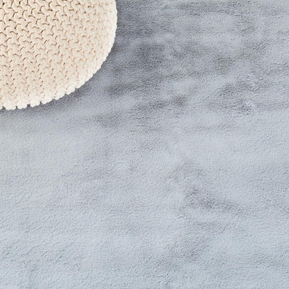 Gray Faux Rabbit Fur 3' x 5' Washable Area Rug