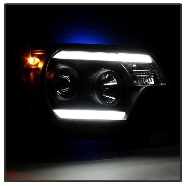 Spyder Auto Toyota Tacoma 12-15 Projector Headlights - Light Bar