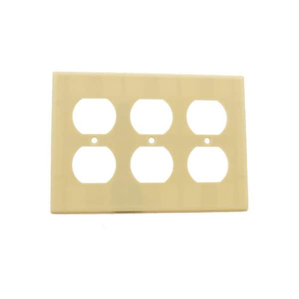 Leviton 3-Gang Ivory Duplex Outlet/Receptacle Plastic Standard Wall Plate (1-Pack) 86030