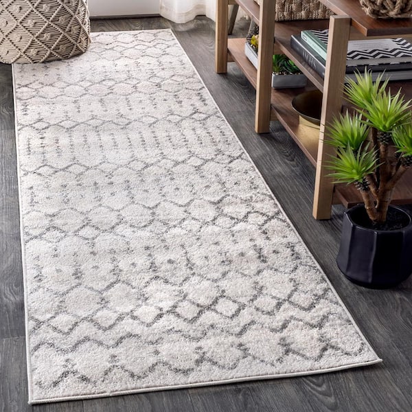 Moroccan HYPE Boho Vintage Diamond Cream/Gray 2 ft. x 16 ft. Runner Rug