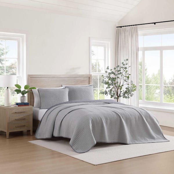 Ithaca Stripe 3-Piece White/Navy Blue Cotton Twin Quilt Set