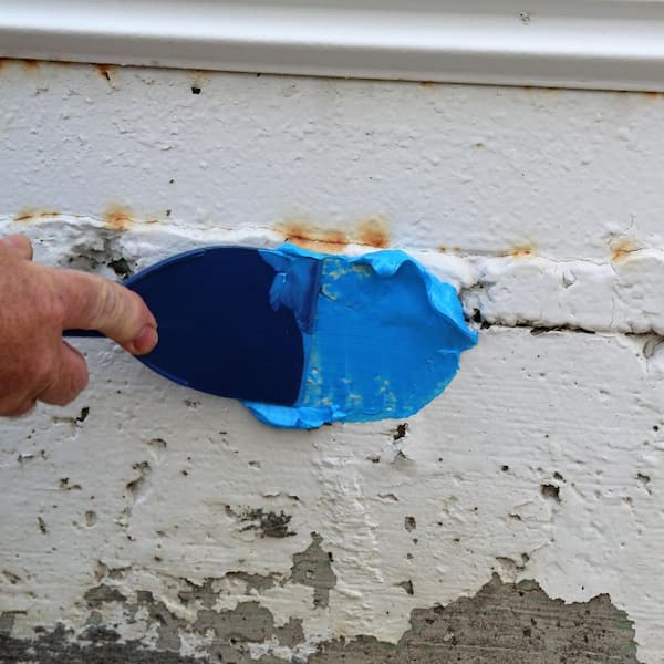Blue Max 1 gal. Liquid Rubber Waterproof Patch Trowel Grade
