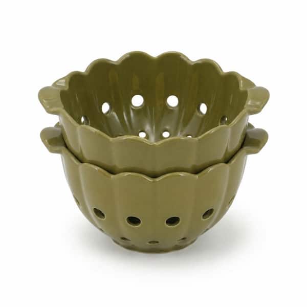 6 in Scallop Edge Ceramic Berry Basket with Handles and Drainage Holes for Fruit Rinsing and Storage