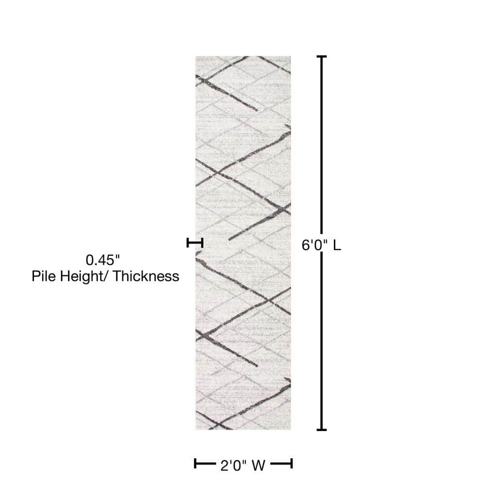 Gray and White Geometric Pattern Runner Rug