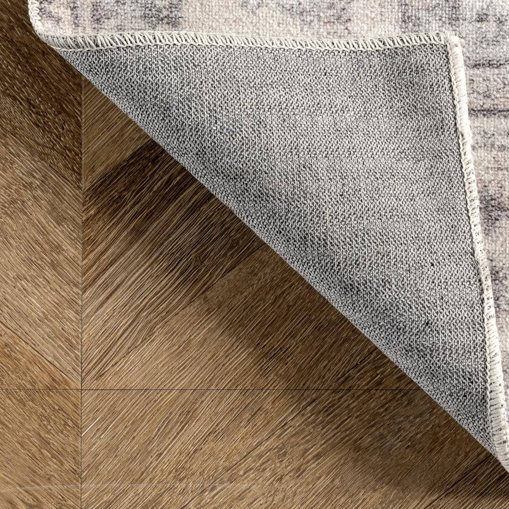 Brielle Gray Vintage Medallion Machine Washable Area Rug