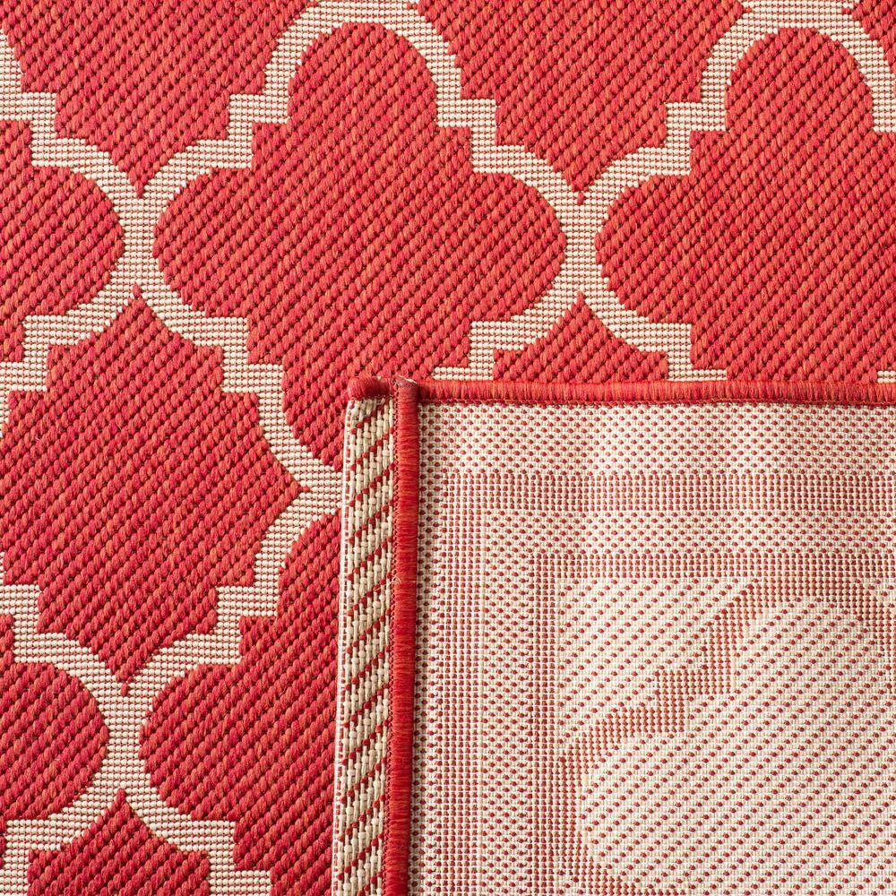 Red and Bone Geometric Indoor/Outdoor Area Rug 4' x 5'7"