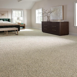 Radiant Retreat II Walnut Brown 58 oz. Polyester Textured Installed Carpet