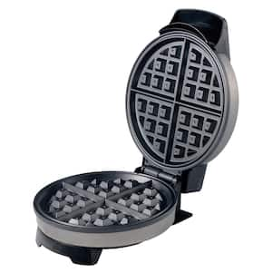 Nonstick Belgian Waffle Maker in Stainless Steel Silver