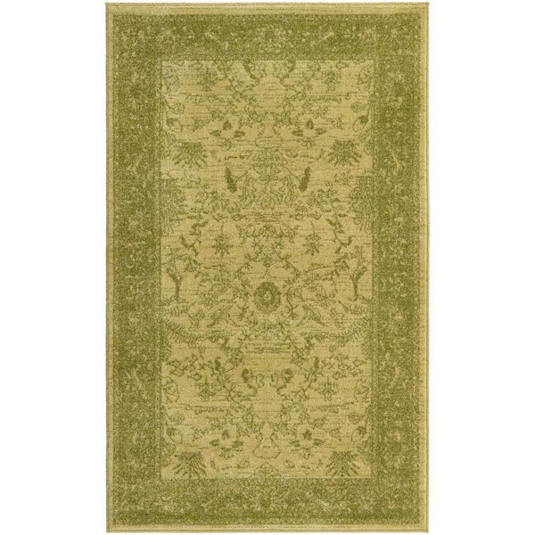 La Jolla Floral Light Green 3' 3 x 5' 3 Area Rug