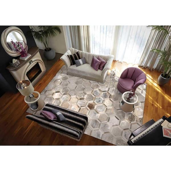City Chic Silver 5 ft. x 8 ft. Geometric Contemporary Area Rug