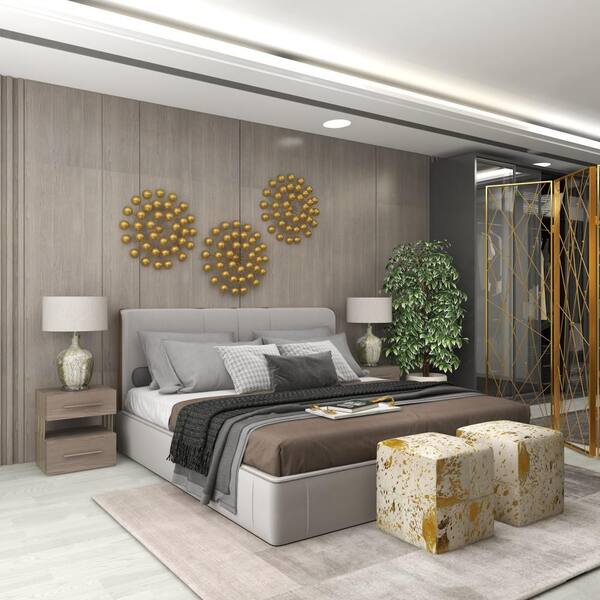 Contemporary Master Bedroom Design With Golden Metallic Detailing