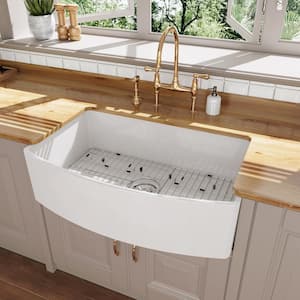 Fireclay 33 in. Farmhouse Apron Front Single Bowl Kitchen Sink Workstation Curved White with Bottom Grid and Strainer