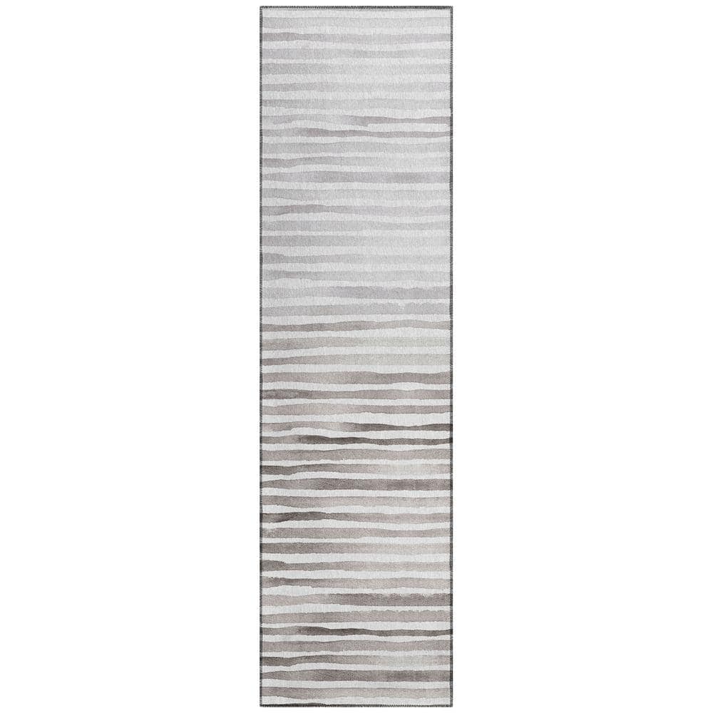 Surfside 2 ft. 3 in. x 7 ft. 6 in. Gray Geometric Indoor/Outdoor Area Rug