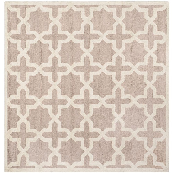 SAFAVIEH Cambridge Beige/Ivory 8 ft. x 8 ft. Square Multi-Point Diamond Geometric Area Rug