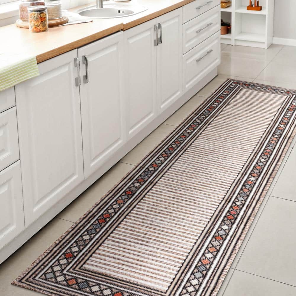 JONATHAN Y Sebastian High-Low Modern Diamond Border Brown/Ivory 2 ft. x ...