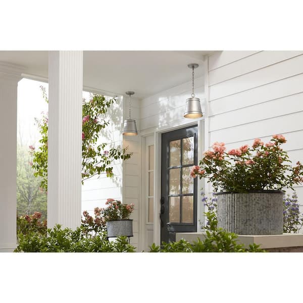 Galveston Collection 1-Light Galvanized Finish Clear Seeded Glass Farmhouse Indoor Pendant Light