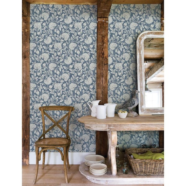 Vadouvan Navy Blue Pre-Pasted Non-Woven Wallpaper Sample
