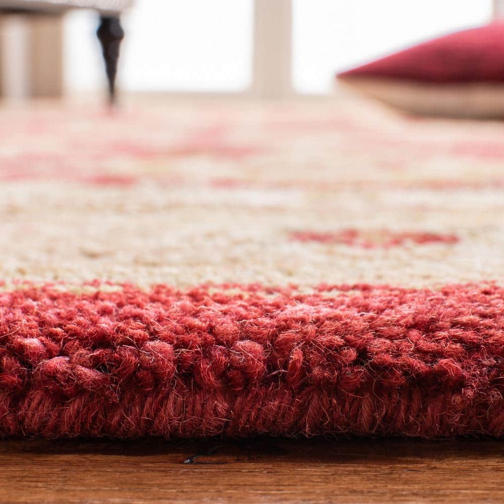SAFAVIEH Anatolia Tracy Traditional Wool Area Rug, Red/Ivory, 4' x 6'