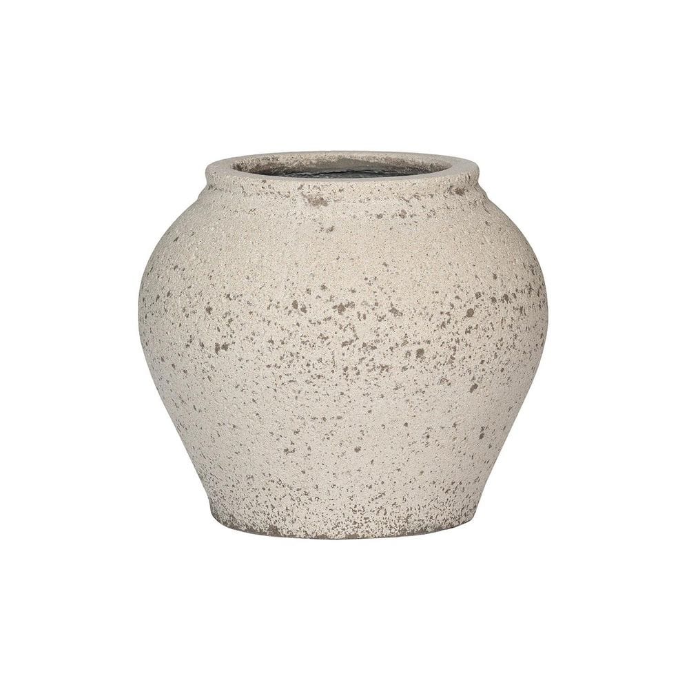 chalk-white-pottery-pots-plant