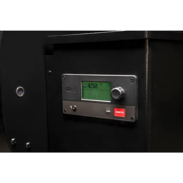 Traeger - Pro 575 Wi-Fi Pellet Grill and Smoker in Black