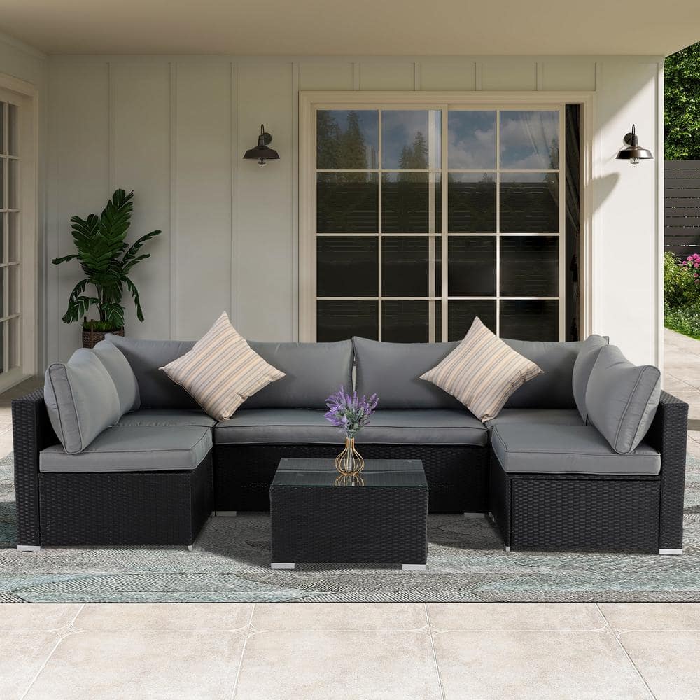 Comfortable Wicker Outdoor Patio Conversation Set with Gray Cushions, 400 l