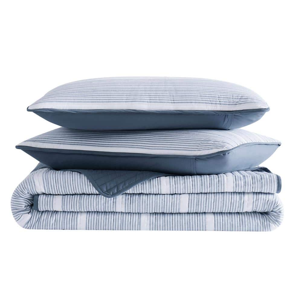 Niari Blue Cotton Twin XL Reversible Quilt Set