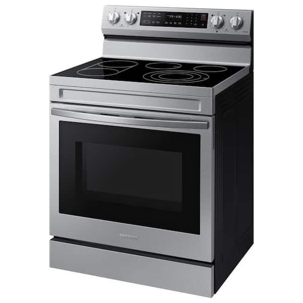 https://images.thdstatic.com/productImages/1b9be700-a7ba-45e6-90d8-350862f14b08/svn/stainless-steel-samsung-single-oven-electric-ranges-ne63a6711ss-1f_600.jpg