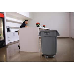 Rubbermaid Commercial Products Untouchable 23 Gal. Vented Trash Can with  Lid 2143862 - The Home Depot